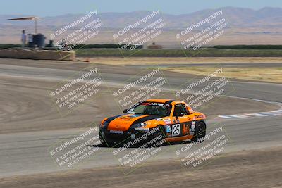 media/Jun-02-2024-CalClub SCCA (Sun) [[05fc656a50]]/Group 5/Race/